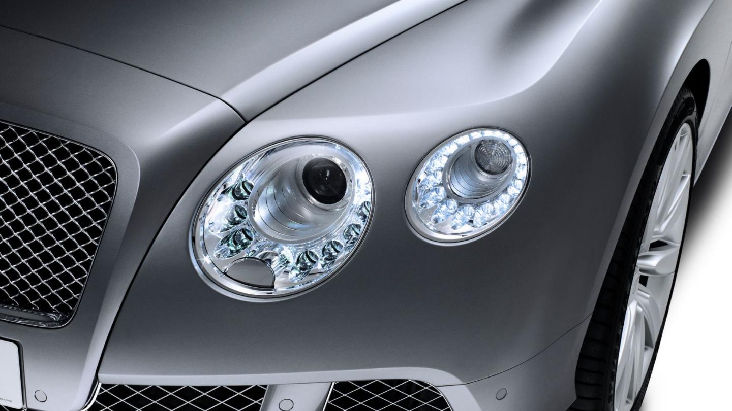 A headlight close up of the second generation Continental GT