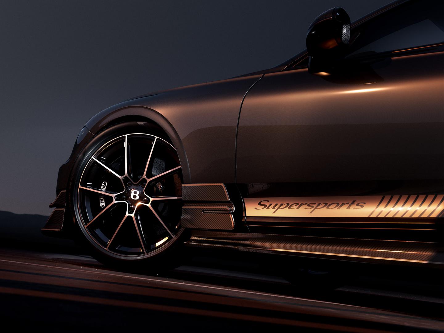 Wheel and side aerodynamic canards exclusive to the Bentley Supersports