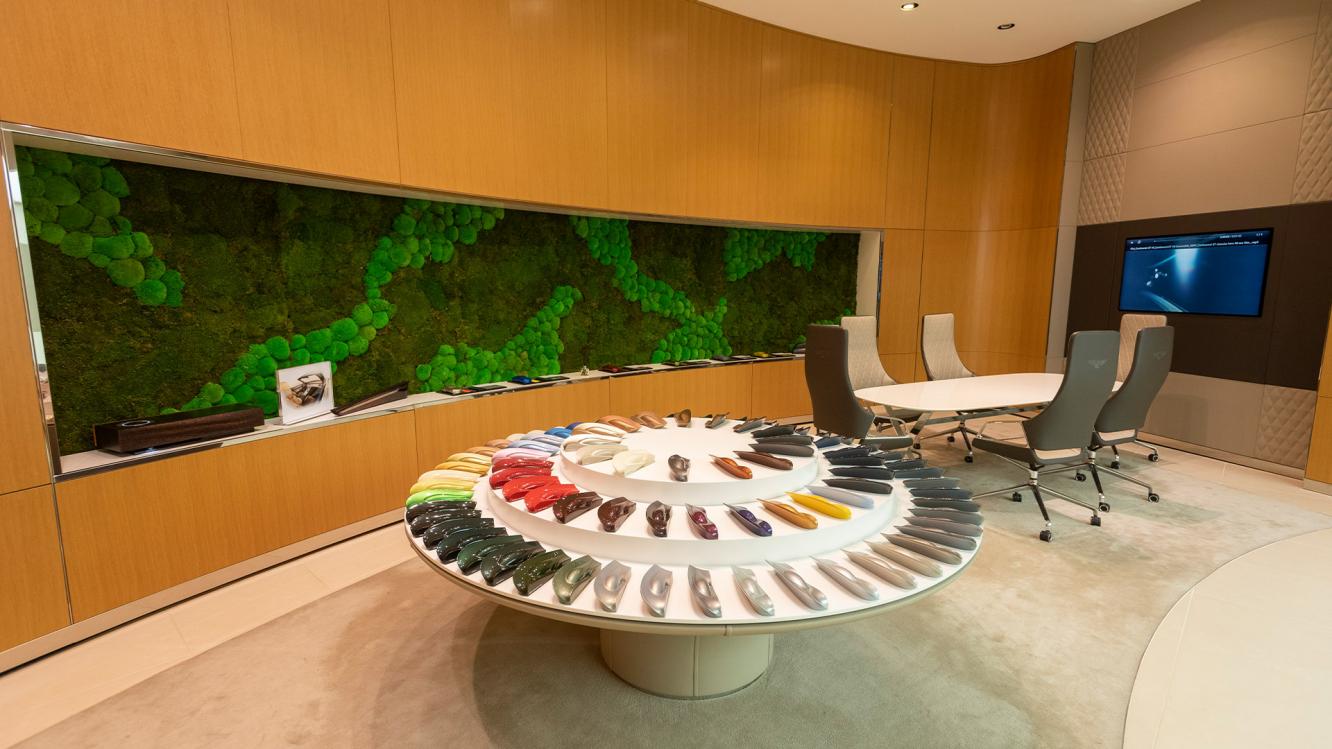 Car configuration area in a carbon neautral Bentley retailer