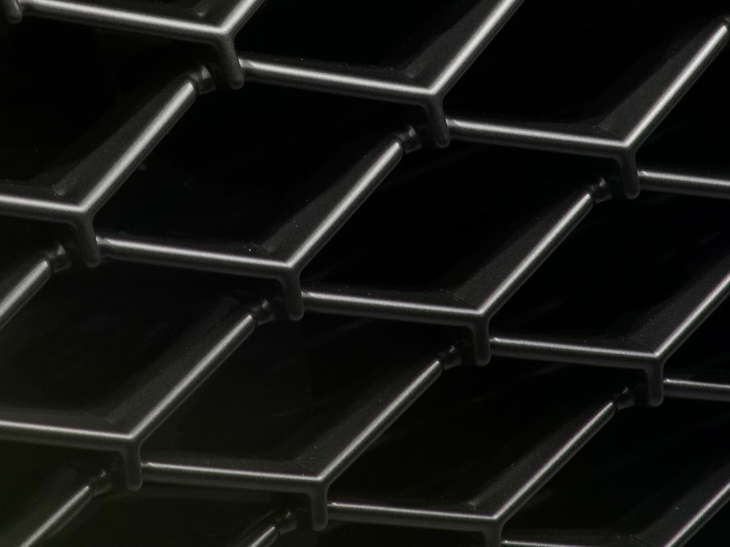 Close up view of new Bentley speed diamond grille