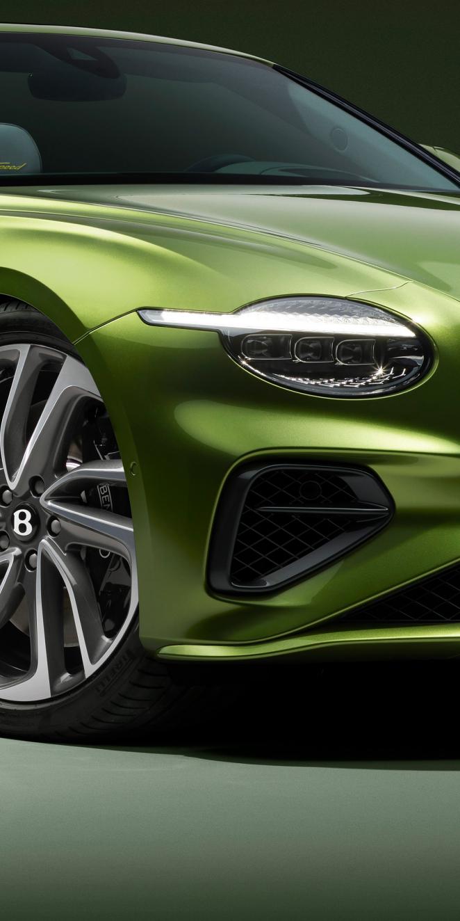 Close up of the new Bentley Continental GTC Speed matrix led headlight